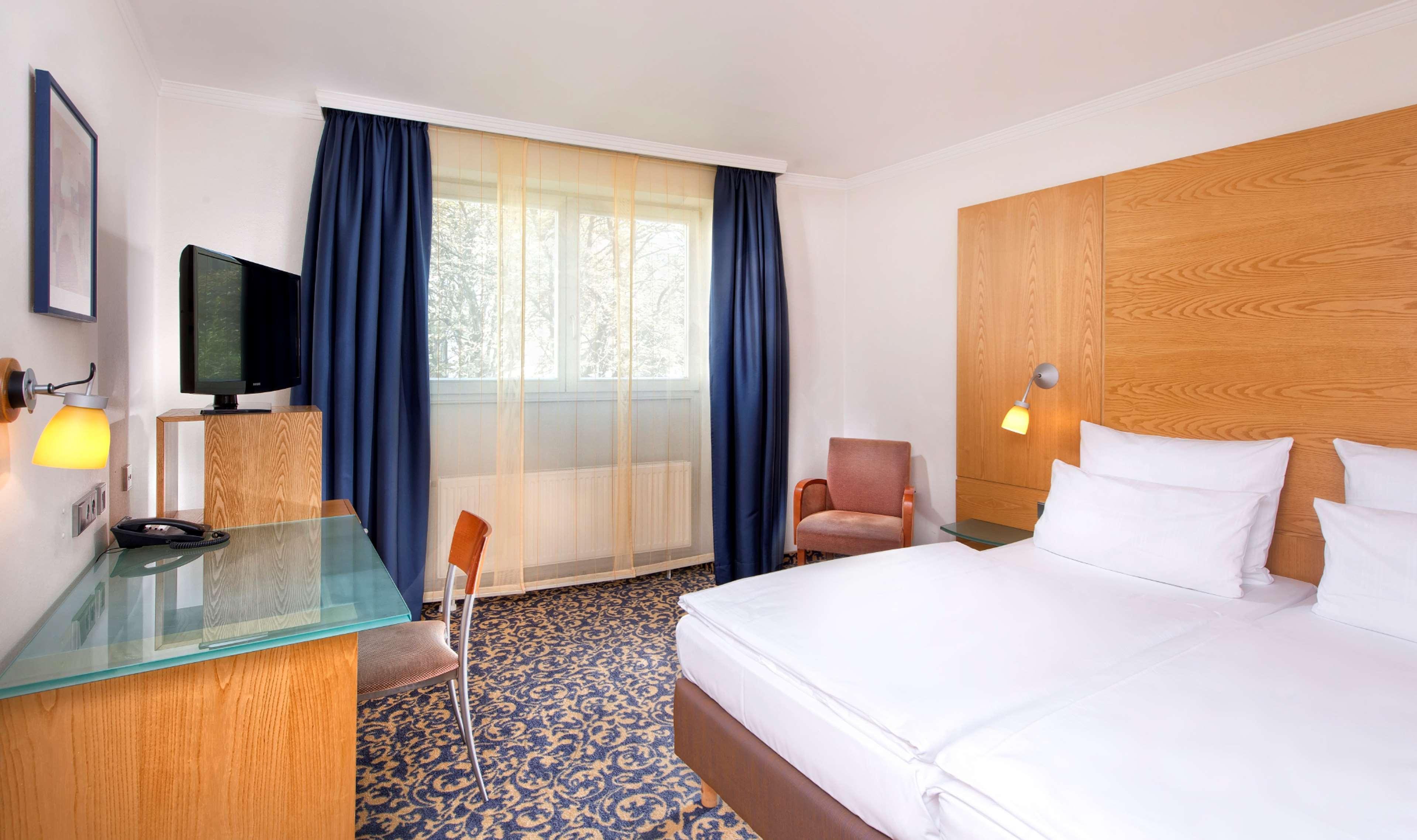 Western Kantstrasse 4* Berlim